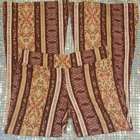 So cool and cute flare leg pants - Picture 7 of 8